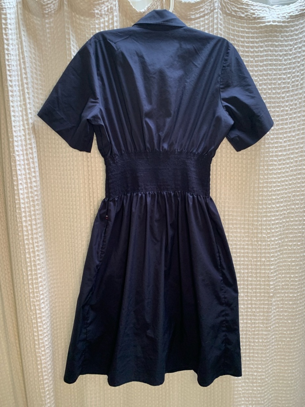 Tommy Hilfiger Navy Short-Sleeve Midi Shirtdress with Smocked Waist Sz 6 - Picture 4 of 10